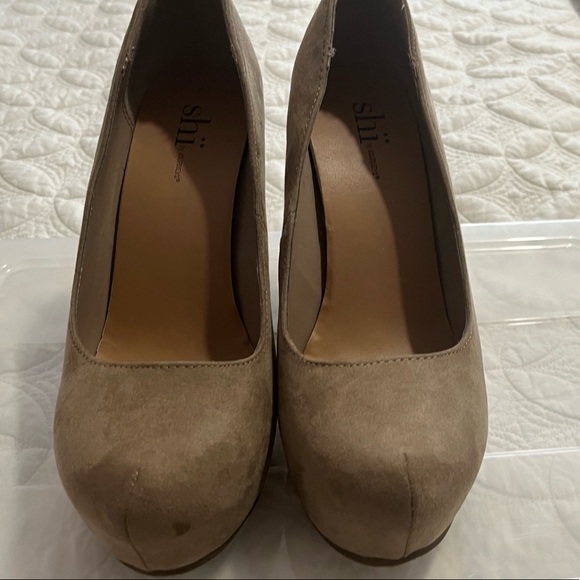 Suede plate forms - Picture 3 of 3